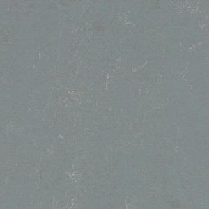 Marmoleum Concrete flooring in Flux