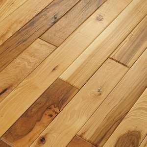 Mountain View hardwood flooring from Shaw in Prairie