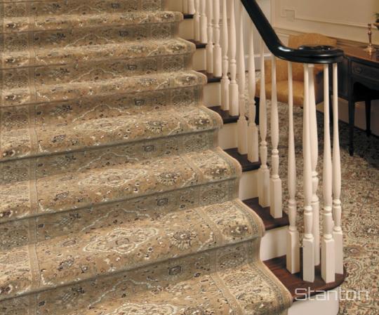 Stairway with Capella stair runner in Glaze